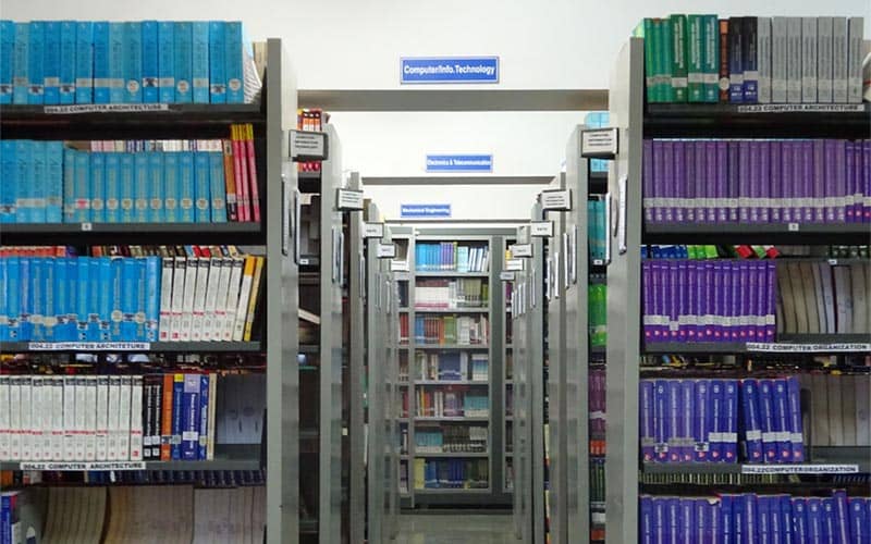 Central Library - Infrastructures @PCET- Akurdi